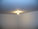 plafond séjour: au milieu de bande plus sombre sur toute la longueur de la pièce (parrallèle la cloison de droite)
